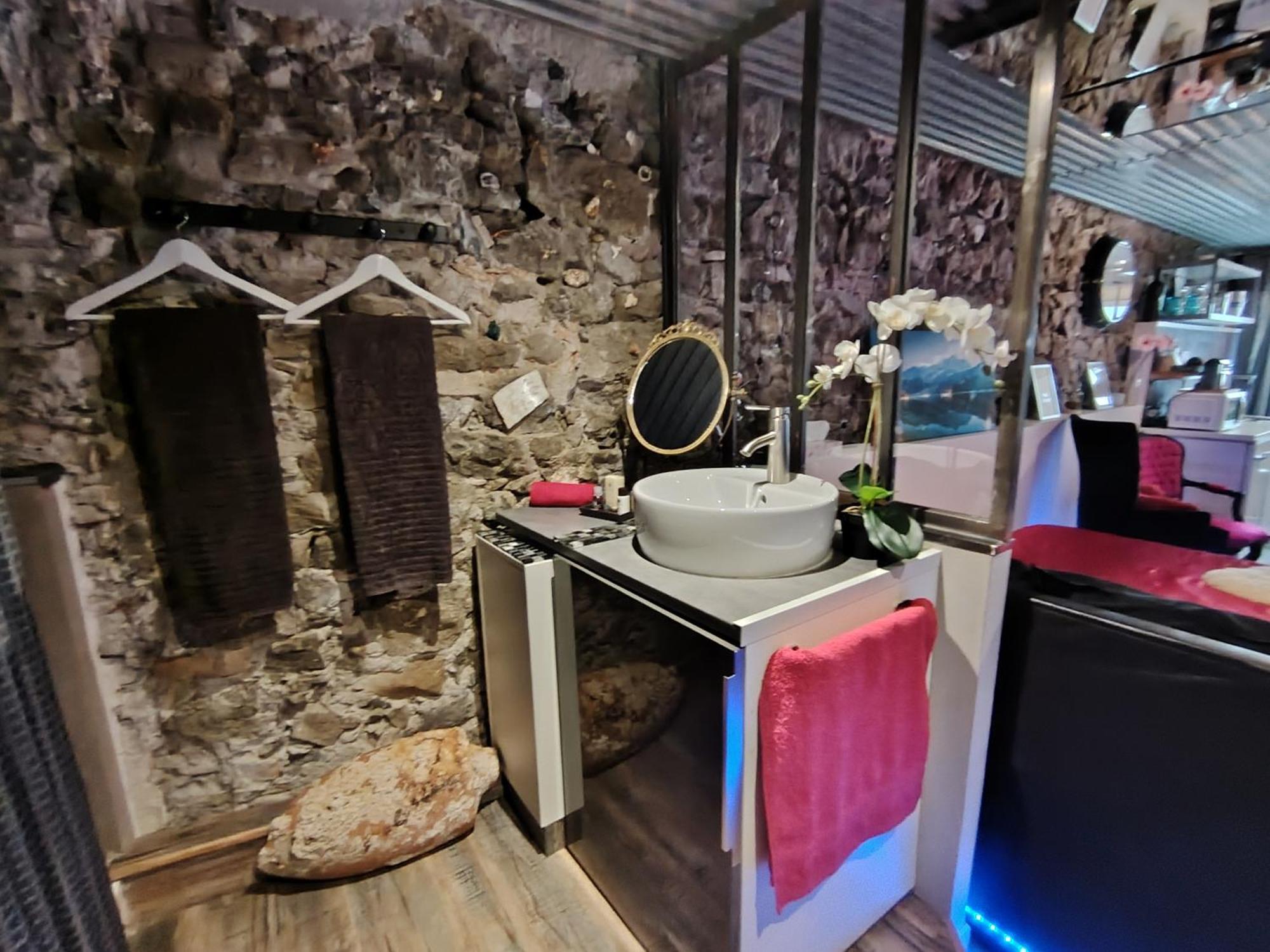 Sweet Loft Grenoble-Love Room Avec Jacuzzi & Sauna Eksteriør billede